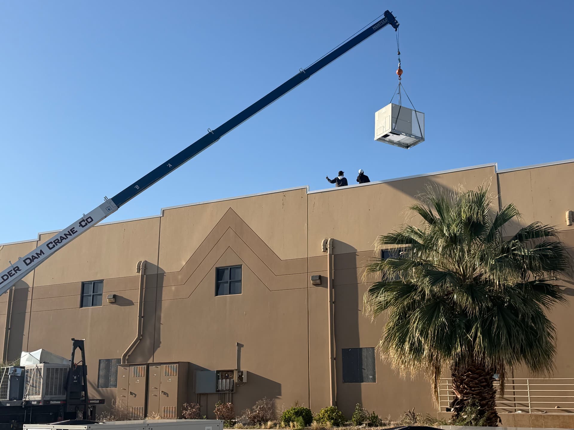 Gallery photos for 12-Unit Daikin AC Install at War House Gym: Image #7