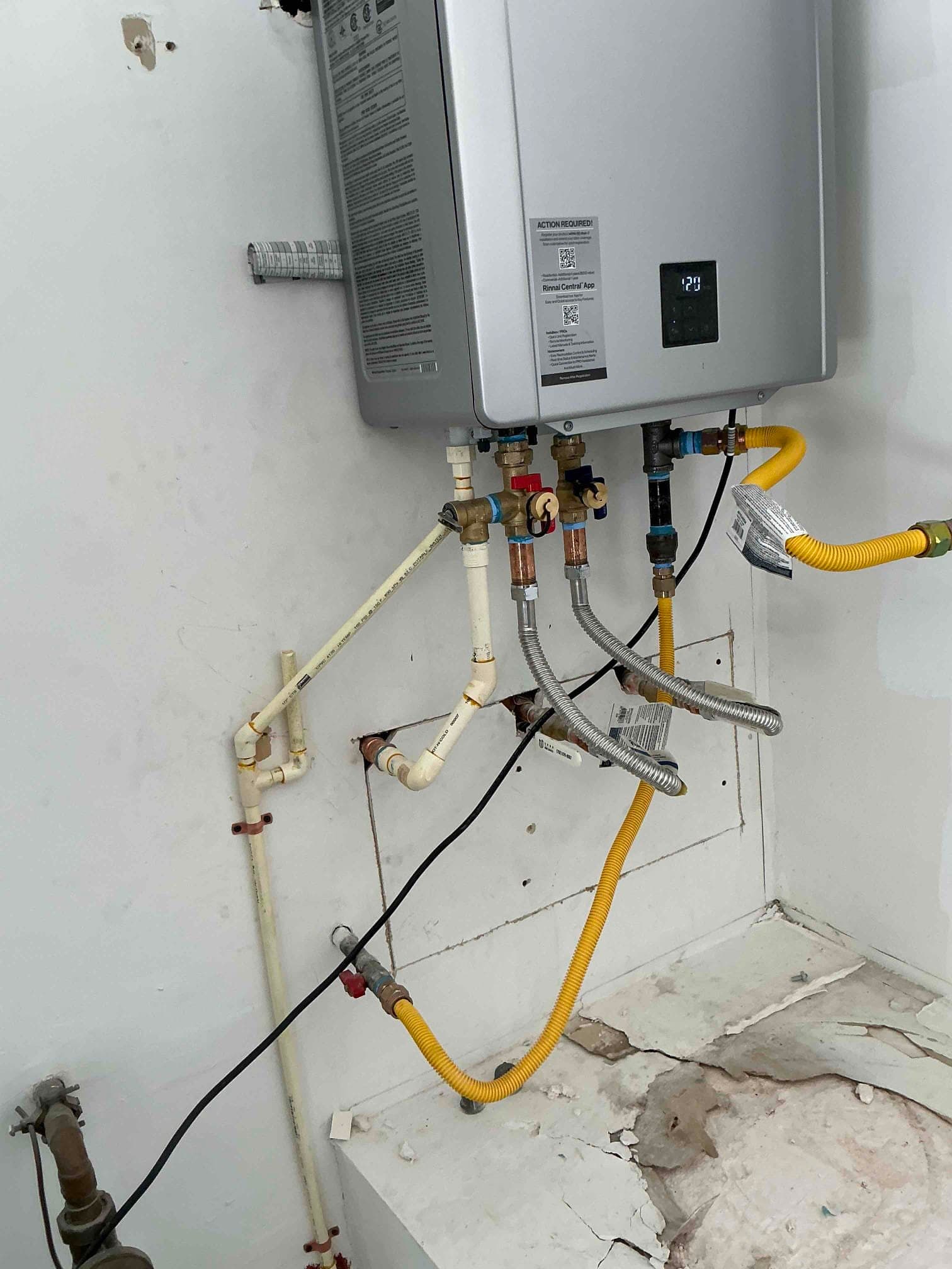 Gallery photos for Rinnai Tankless Water Heater Installation in Henderson NV: Image #2