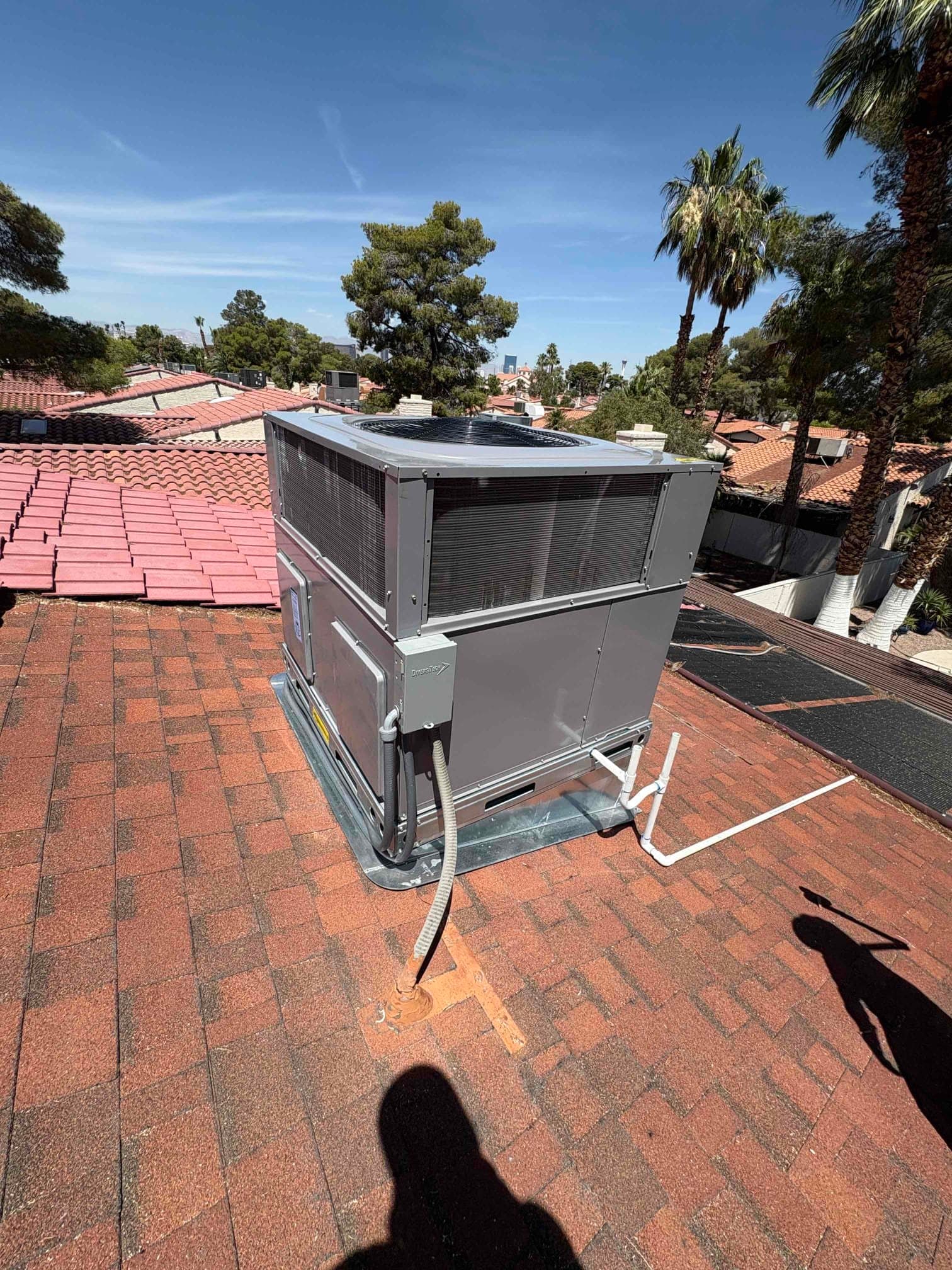 New Rooftop Package Unit and Ductwork Installation in Las Vegas image