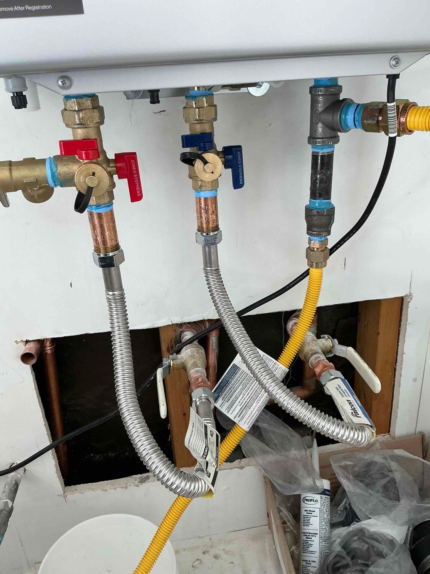 Gallery photos for Rinnai Tankless Water Heater Installation in Henderson NV: Image #1